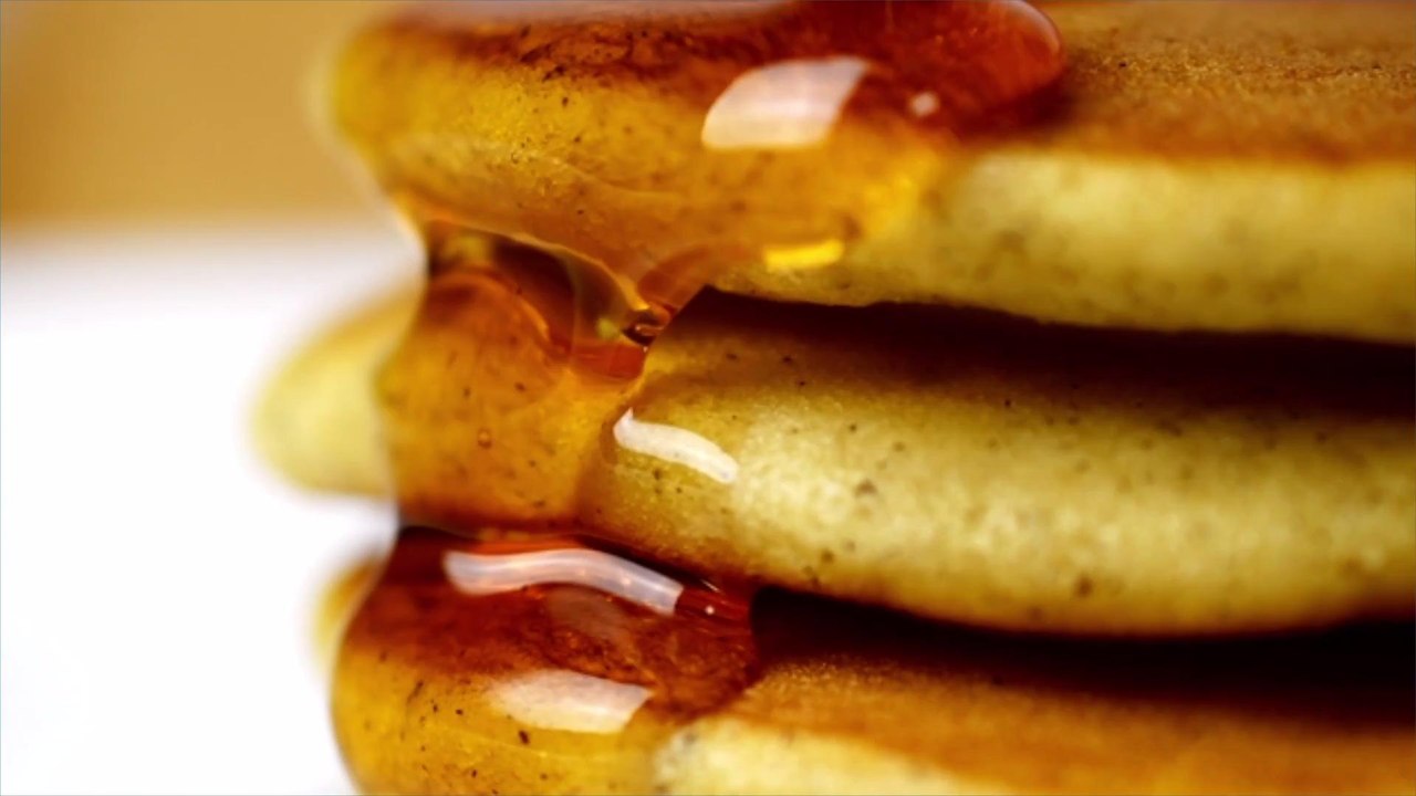 Cracker Barrel Will Deliver Family-Sized Meal Baskets to Your Door