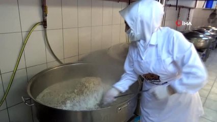 Gönül Sofrası hizmeti Sancaktepelilerin yüzünü güldürüyor