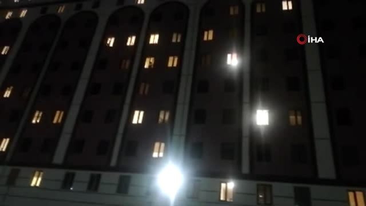 Sivas'ta karantina davul sesleri ile şenlendi