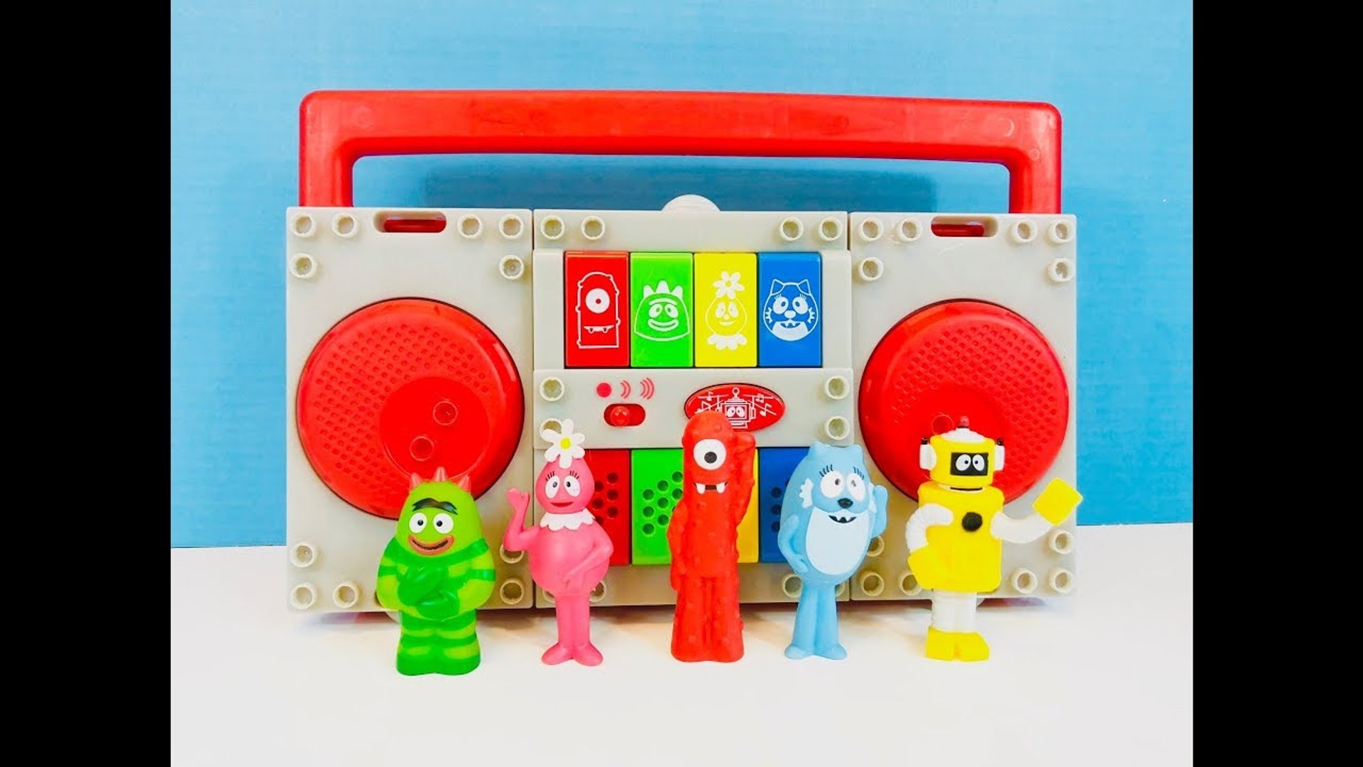 Yo Gabba Gabba 2009 Mega Bloks Boom Box Sound not working / comes with 2  gabbas