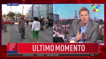 Tensión en el barrio 31 | La policía saca a manteros