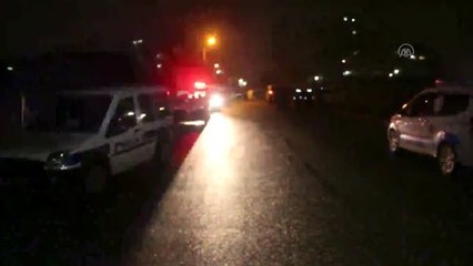 Adana'da silahlı saldırıya uğrayan iki kardeş yaralandı