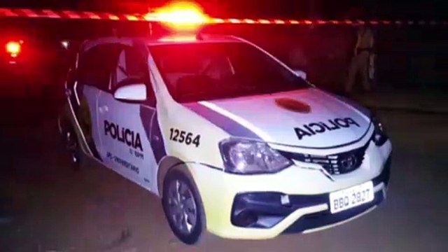 Homem é encontrado morto em frente a portão de residência no Cascavel Velho