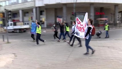 KADIKÖY'DE İZİNSİZ 1 MAYIS GÖSTERİSİNE GÖZALTI