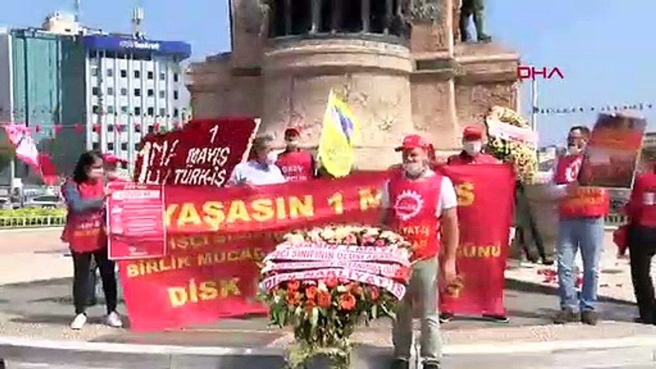 Sendikalar Taksim Cumhuriyet Anıtı’na çelenk bıraktı