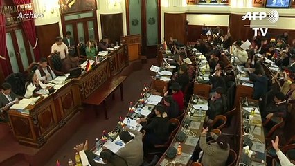Congreso de Bolivia promulga ley para llamar a elecciones, ante negativa de Áñez