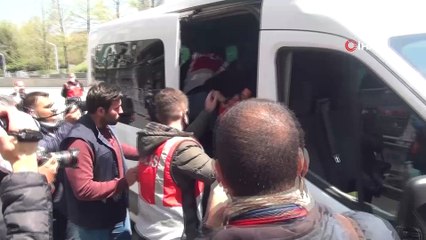 Taksim Meydanı'na çıkmak isteyen 9 kişi gözaltına alındı