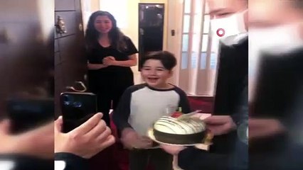 Karantina da olan İnfaz Koruma Memurunun oğluna polisten doğum günü sürprizi