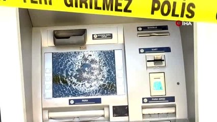 Babasına kızıp ATM'leri parçalayan kadın: "Cinnet getirdim"