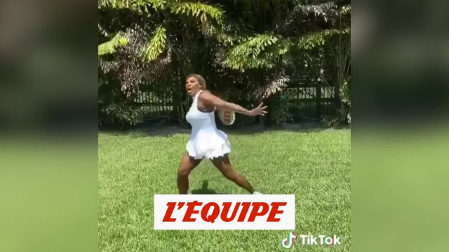 Serena Williams joue un match contre elle-même - Tennis - WTF