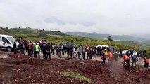 Yarbaşı Belediyesi öğrencilere burs vermek amacıyla zeytin fidesi dikti