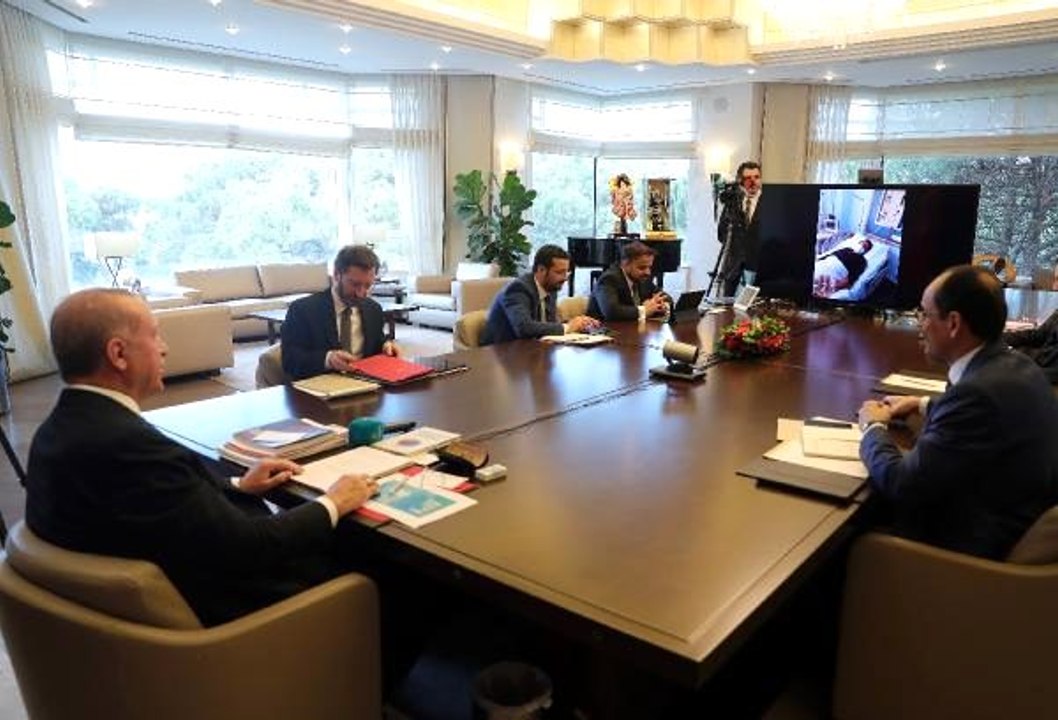Koronavirüs hastalarıyla görüşen Cumhurbaşkanı Erdoğan müjdeyi verdi: Güzel günler yakın