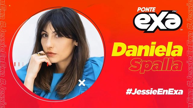 Daniela Spalla nos canta en vivo Carteles y cover a Fito Paez | #JessieEnExa #QuédateEnCasa