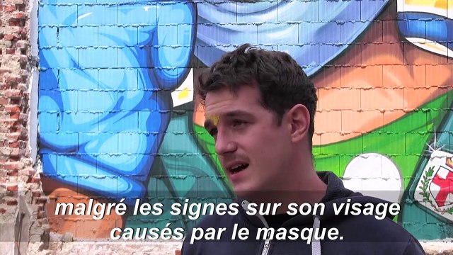 Coronavirus : à Milan, un artiste de rue rend hommage aux professionnels de la santé avec une peinture murale