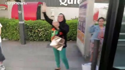 Covid-19: disco-bus a Marsiglia. Serge ama la musica e ha deciso di portarla in strada