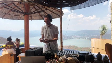 MBR Presents: Leono  LIVE - 1/MAY