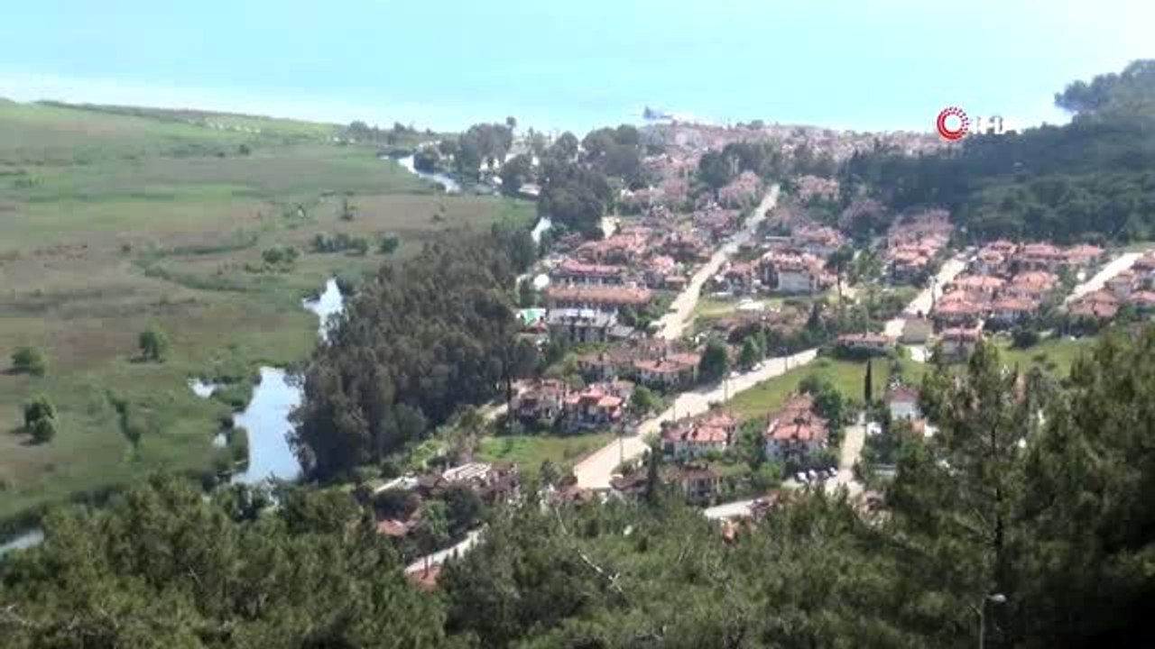 Muğla'nın 'Sakin Kent' unvanlı turistik Akyaka Mahallesi sessizliğe büründü