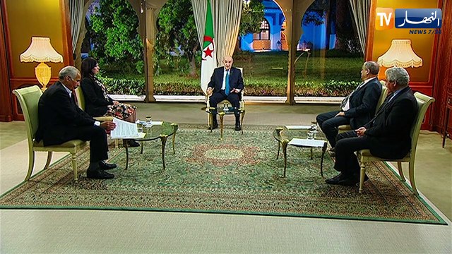 رئيس الجمهورية عبد المجيد تبون يتحدث عن كورونا والدراسة وانهيار اسعار النفط في مقابلة مع وسائل إعلام وطنية
