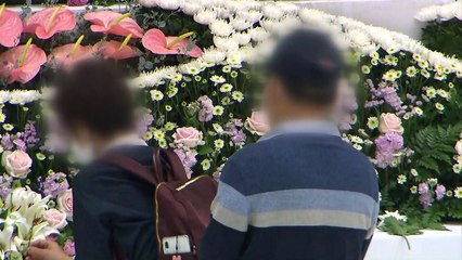 늘어난 '위패' 적막한 분위기...이 시각 합동분향소 / YTN