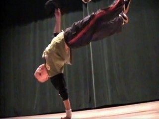 BREAK DANCE 2009 BaRoS