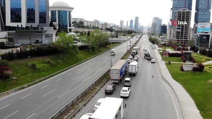 Sokağa çıkma kısıtlamasına uymayan kadın şoför: "Ben sabah 09.00'dan sonra dışarı çıkabilirim diye...