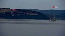Tarihi gemi 'Kruzenshtern' Çanakkale Boğazı'ndan geçti