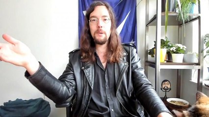 Buzzfeed Deputy Tech Editor Thinks Beaches are Bad, Liking them is _Late Capitalism_