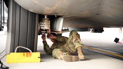 US Air Force SSgt Justin Norton Showcases Crew Chief Capstone Project ✈️