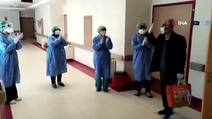 Mardin'de 3 hasta korona virüsünü yenerek alkışlarla taburcu oldu