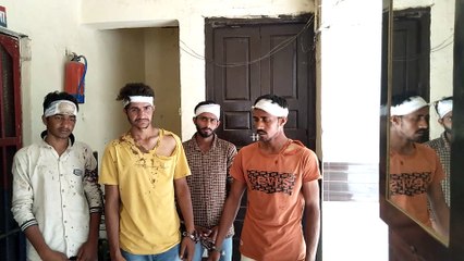 गाय बेचने की रंजिश में पड़ोसियों पर हमला, 04 आरोपी गिरफ्तार