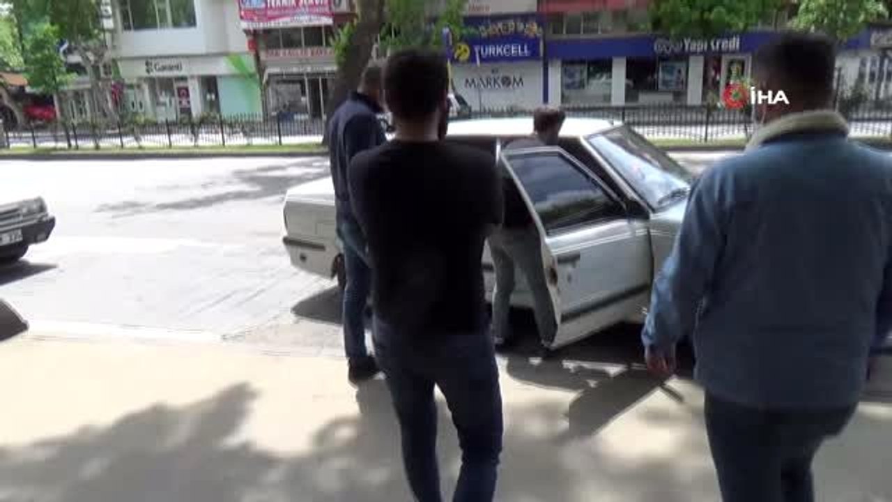 Sokağa çıkma kısıtlamasını ihlal edip 392 lira ceza yedi, "3 bin lira cezadan iyidir" dedi