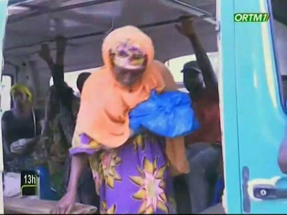 ORTM / Grand format - Nassira Diawara - La vie d’une ramasseuse de déchets plasttiques