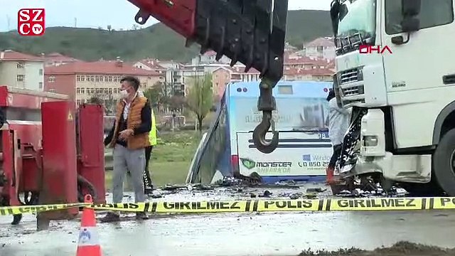 Ankara TIR ve EGO otobüsü çarpıştı, yaralılar var
