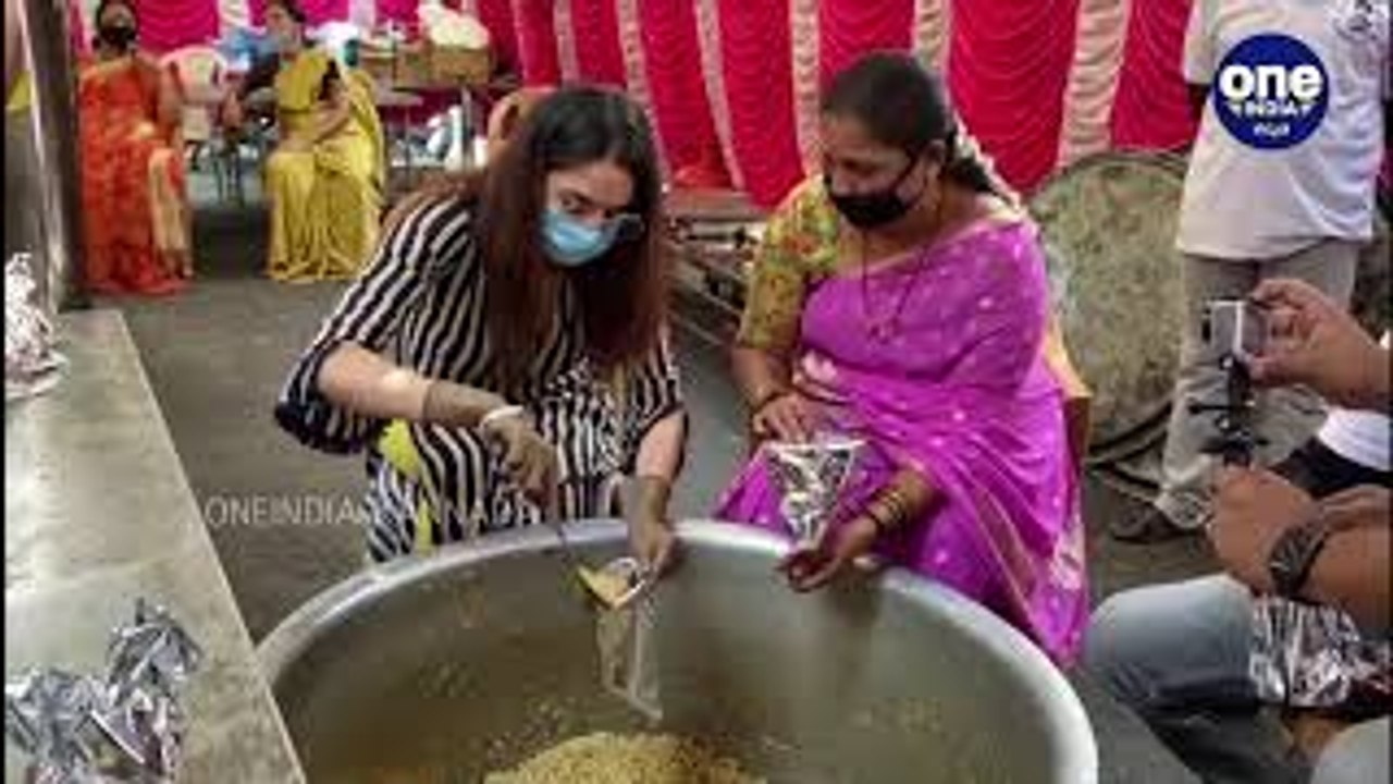 ಇಂದೂ ಕೂಡ ಬಡವರ ಹಸಿವಿಗೆ ಸ್ಪಂದಿಸಿದ ರಾಗಿಣಿ ದ್ವಿವೇದಿ | Ragini | Filmibeat Kannada