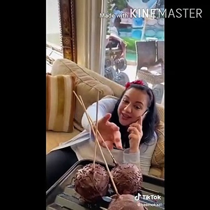 احدث فيديو ل كريم واخواته ومقالب مضحكة جدا الولد المجنون كريم وامه