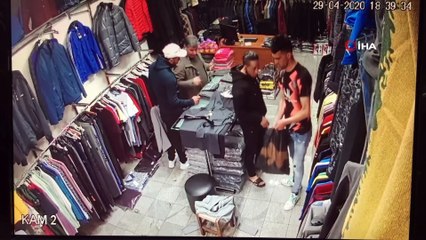 Fatih’te bir iş yerinde 2 gün arayla hırsızlık kamerada