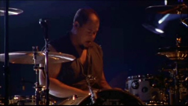 MYLÈNE FARMER (LIVE) ↔ “IL N'Y PAS D'AILLEURS” → MYLENIUM TOUR : MYLÈNE FARMER (LIVE PALAIS OMNISPORT PARIS BERCY / 1999) — (ALBUM DE MYLÈNE FARMER)