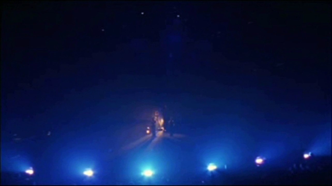 MYLÈNE FARMER (LIVE) ↔ “MYLÈNE IS CALLING” → MYLENIUM TOUR : MYLÈNE FARMER (LIVE PALAIS  OMNISPORT PARIS BERCY / 1999) — (ALBUM DE MYLÈNE FARMER)