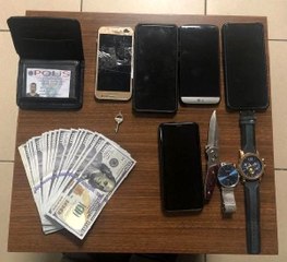 Bağcılar'da sahte polis kimliğiyle gasp yapan Suriye uyruklu 3 kişi yakalandı