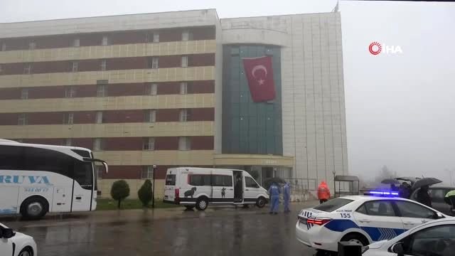 Çanakkale'de karantinaya alınan 89 gemi mürettebatı tahliye edildi