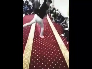 Tarikat koronavirüs dinlemedi! Skandal görüntüler...
