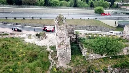 TOPKAPI'DA TARİHİ SURLARDA GÖÇÜK