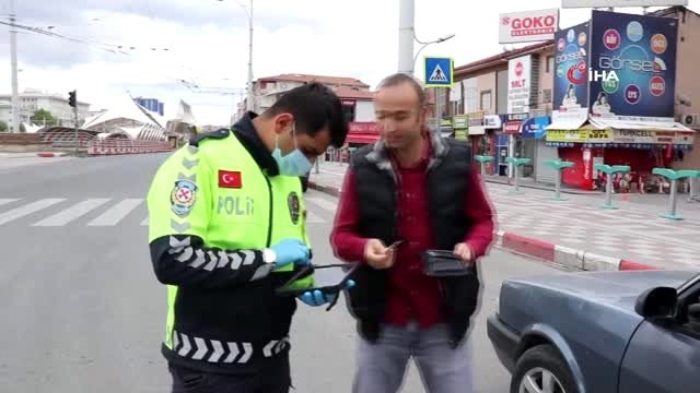 Sokağa çıkma kısıtlamasına uymayanlara ceza yağdı