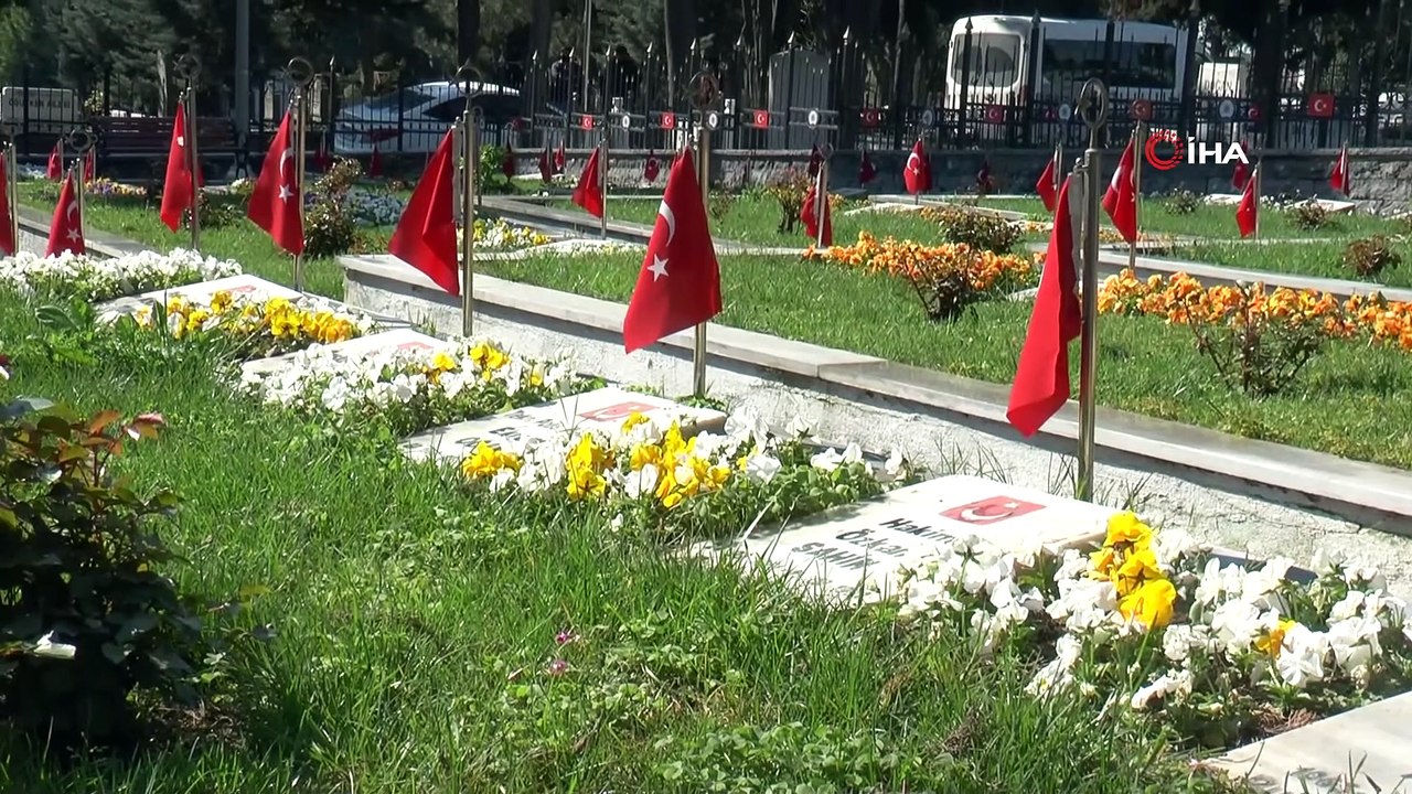 Türk Polis Teşkilatı 175 Yaşında; Edirnekapı Şehitliğinde Tören Düzenlendi