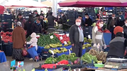 Sivaslılar Pazar Alışverişlerini İhmal Etmedi