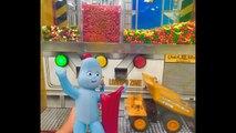 IGGLE PIGGLE TOY Dump Truck Candy Machine-