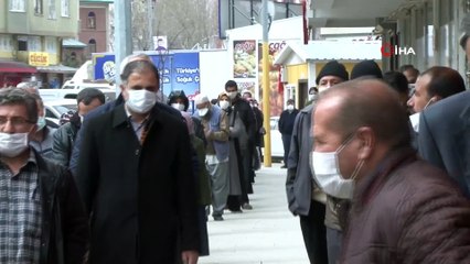 Ramazan Öncesi 400 Metrelik Ucuz Et Kuyruğu Pes Dedirtti