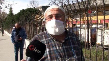 Metrelerce Uzunluktaki Kuyruğu Gördü Çinlileri Suçladı; O Pislikleri..