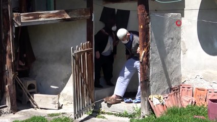 Bolu’da Korona Virüsü Yenen Yaşlı Çift Yaşadıklarını Anlattı