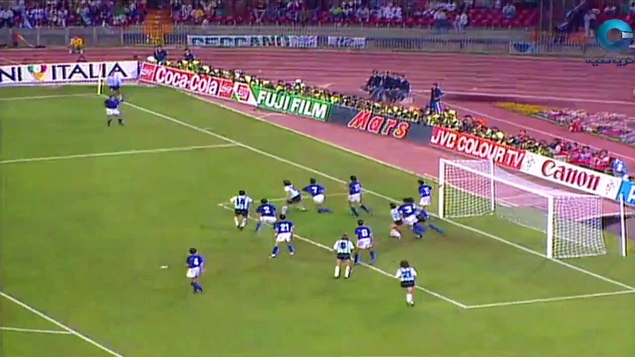الشوط الثاني مباراة الارجنتين و ايطاليا 1-1 نصف نهائي كاس العالم 1990